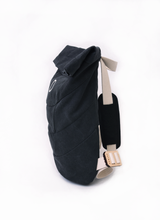 Load image into Gallery viewer, Bee