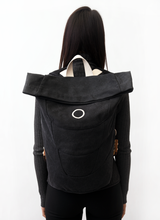 Load image into Gallery viewer, Bee