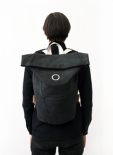 Load image into Gallery viewer, Bee