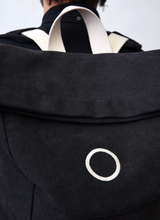 Load image into Gallery viewer, Bee