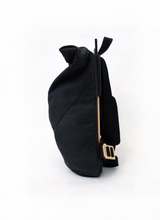 Load image into Gallery viewer, Bull