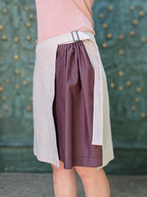 Load image into Gallery viewer, Medium short skirt
